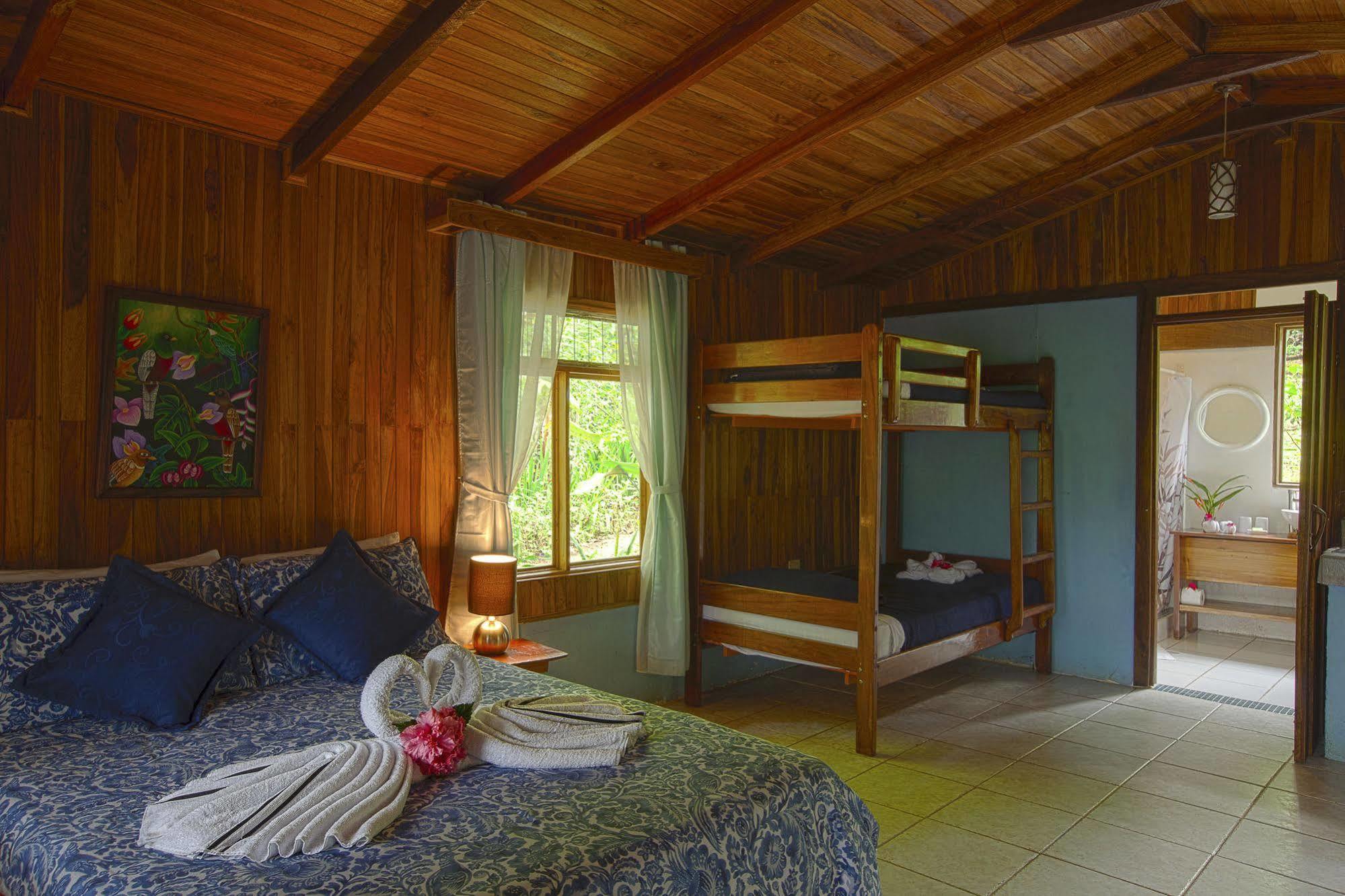 Casitas Tenorio B&B And Farm Bijagua Esterno foto